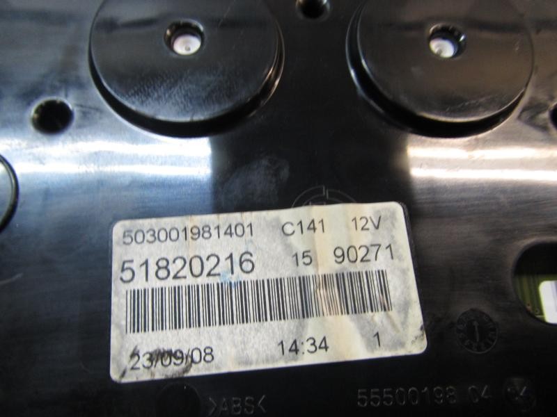 Recambio de cuadro instrumentos para fiat bravo (198) 1.9 active multijet referencia OEM IAM  51820216 