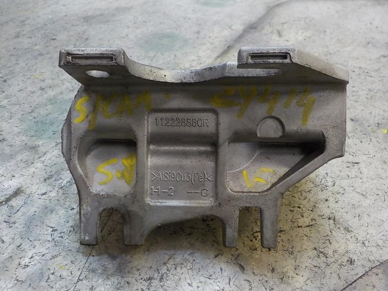Recambio de soporte cambio para dacia duster 1.5 dci diesel fap cat referencia OEM IAM 112228880R  