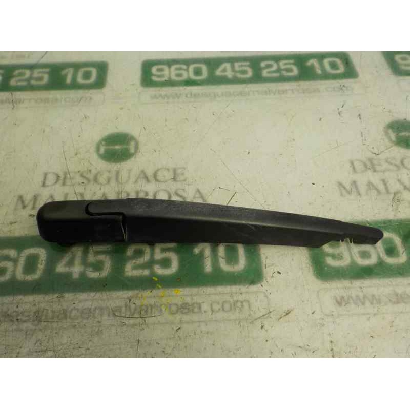 Recambio de brazo limpia trasero para renault captur 1.2 tce energy referencia OEM IAM 287815304R  