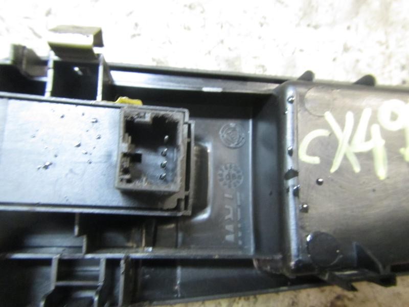 Recambio de mando elevalunas delantero derecho para fiat bravo (198) 1.9 active multijet referencia OEM IAM 735441023  