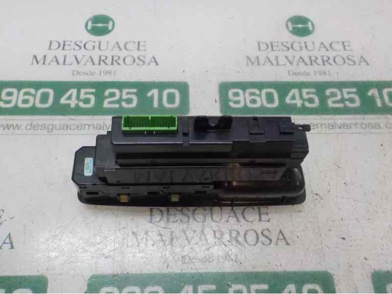 Recambio de mando elevalunas delantero izquierdo para volvo s80 berlina 2.4 cat referencia OEM IAM   