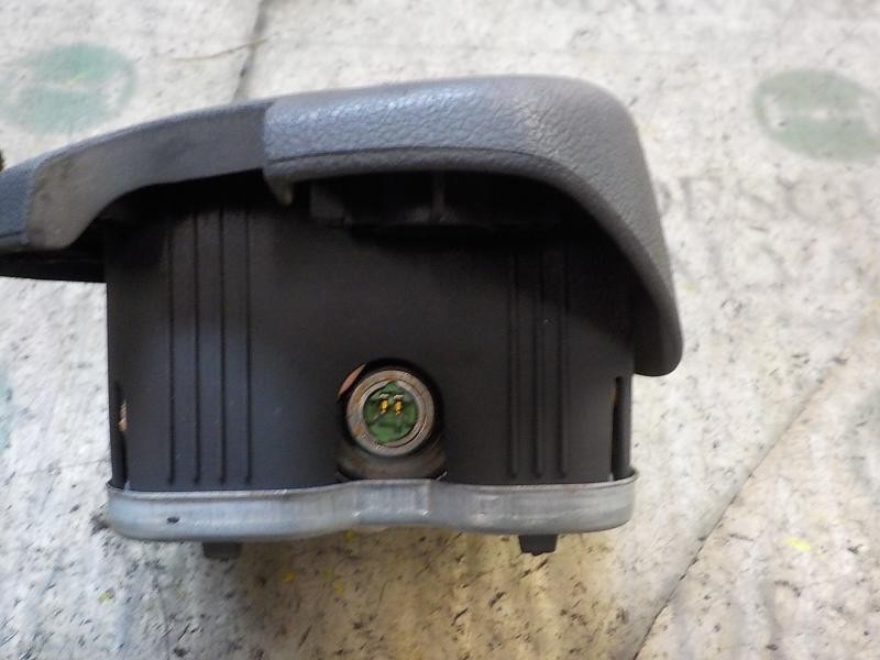 Recambio de airbag delantero izquierdo para renault clio iii 1.5 dci diesel cat referencia OEM IAM   