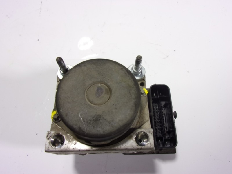 Recambio de abs para fiat nuova 500 (150) 1.2 cat referencia OEM IAM 71754854 51880815 0265232840