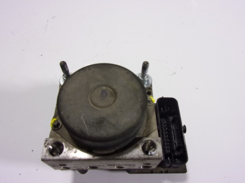 Recambio de abs para fiat nuova 500 (150) 1.2 cat referencia OEM IAM 71754854 51880815 0265232840