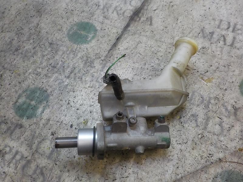 Recambio de bomba freno para renault clio iii 1.5 dci diesel cat referencia OEM IAM   