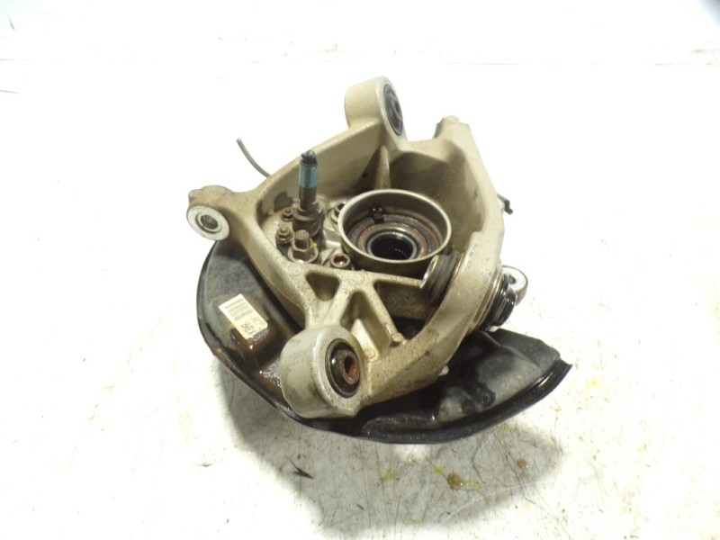 Recambio de mangueta trasera derecha para lexus is200 (ds2/is2) 2.2 d-cat referencia OEM IAM 4230430090  