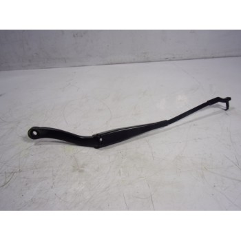 BRAZO LIMPIA DELANTERO IZQUIERDO A2078200044 