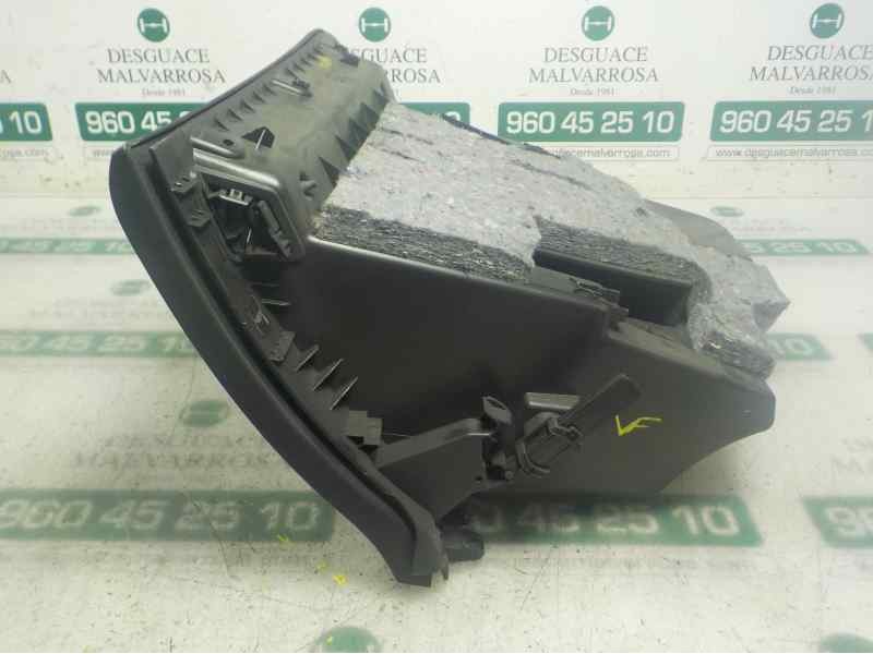 Recambio de guantera para citroën c4 lim. 1.2 12v e-thp referencia OEM IAM 8247S6  