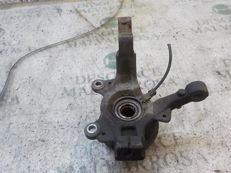 Recambio de mangueta delantera derecha para renault clio iii 1.5 dci diesel cat referencia OEM IAM   