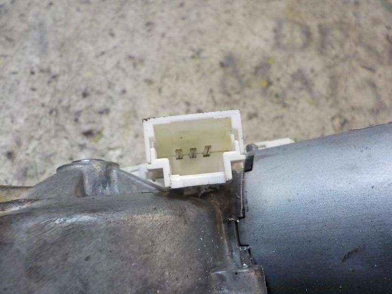 Recambio de motor limpia trasero para renault clio iii 1.5 dci diesel cat referencia OEM IAM   