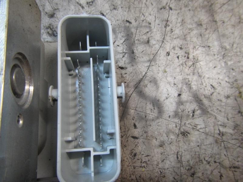 Recambio de abs para citroën c3 business referencia OEM IAM 1607070080  