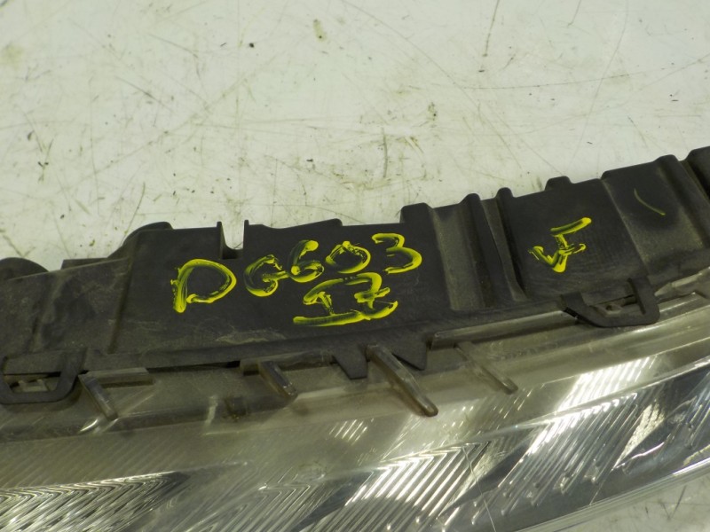 Recambio de piloto delantero izquierdo para citroën c4 picasso 1.6 blue-hdi fap referencia OEM IAM   