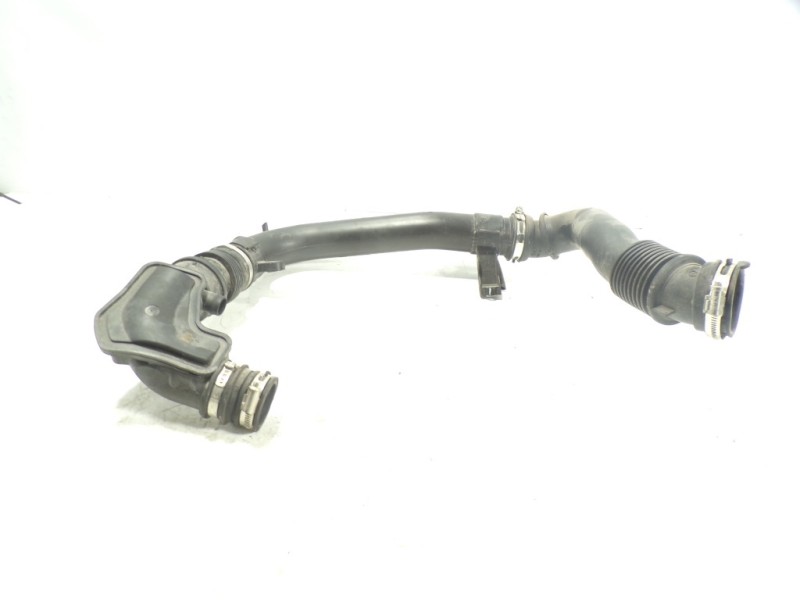 Recambio de tubo intercooler para ford ecosport (cr6) 1.0 ecoboost cat referencia OEM IAM 2163867  