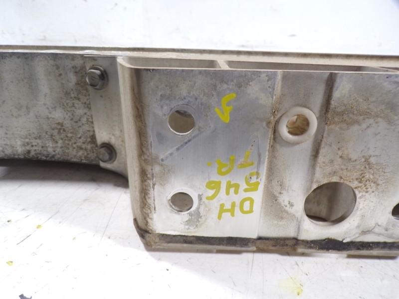 Recambio de refuerzo paragolpes trasero para lexus is200 (ds2/is2) 2.2 d-cat referencia OEM IAM 5202353010  