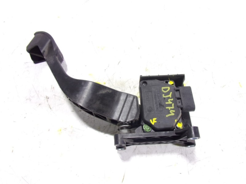 Recambio de potenciometro pedal para fiat nuova 500 (150) 1.2 cat referencia OEM IAM 51833722  