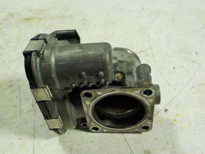 Recambio de caja mariposa para hyundai i40 style referencia OEM IAM  351002A600 