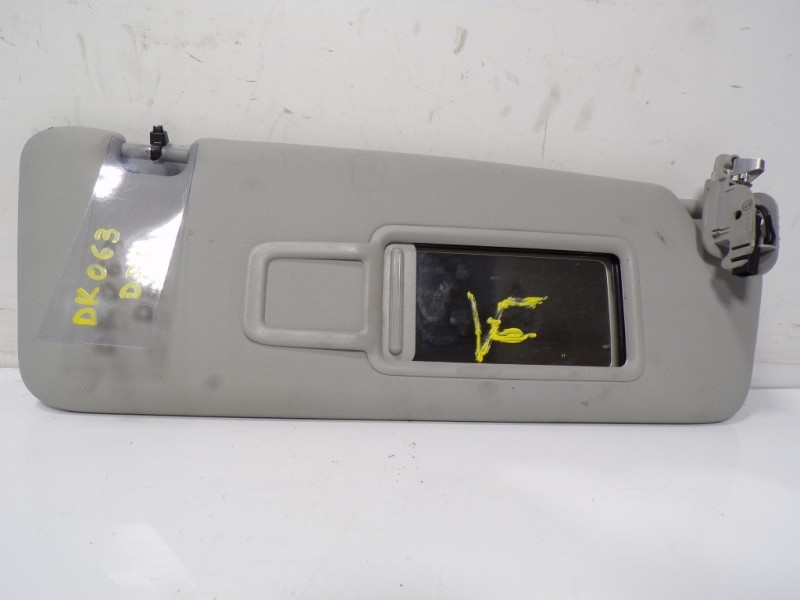 Recambio de parasol derecho para audi a4 ber. (b8) 2.0 16v tdi referencia OEM IAM 8U0857552CFT9  