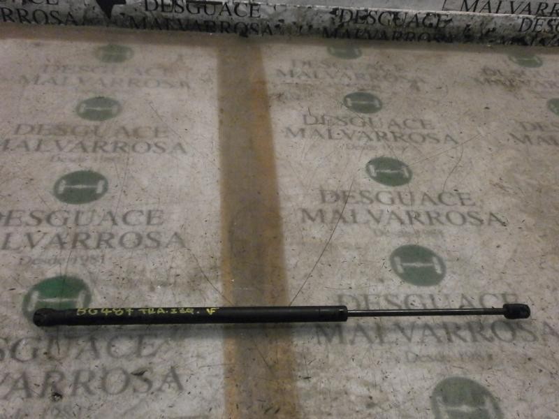 Recambio de amortiguadores maletero / porton para smart forfour 1.5 cdi cat referencia OEM IAM A4547400145  