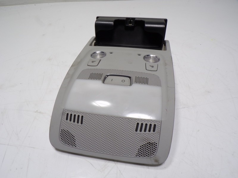 Recambio de piloto interior para audi a4 ber. (b8) 2.0 16v tdi referencia OEM IAM 8T0947140ET1 8T0947135F 