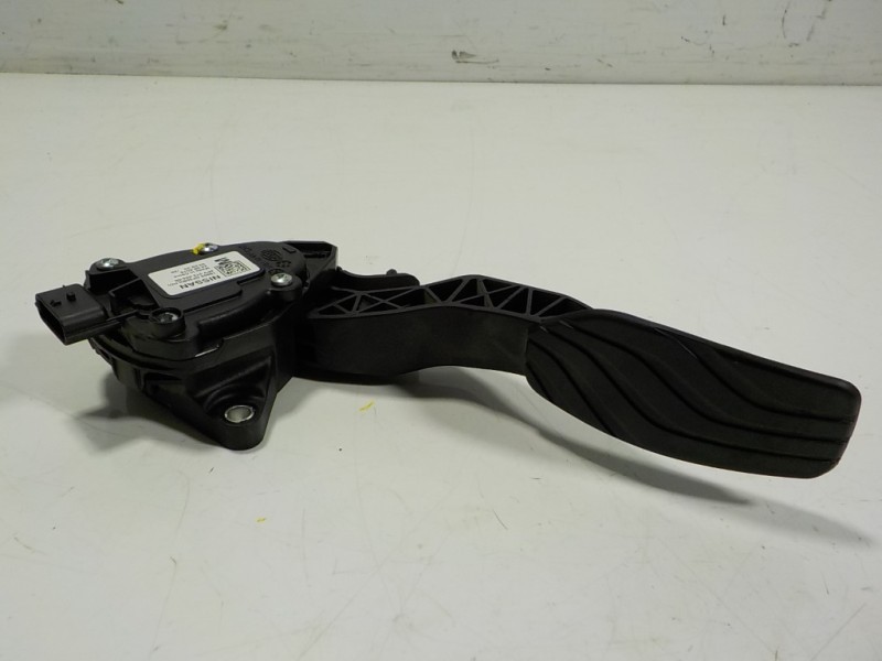 Recambio de potenciometro pedal para nissan x-trail (t32) acenta referencia OEM IAM 18002DF30B 18002DF30B 