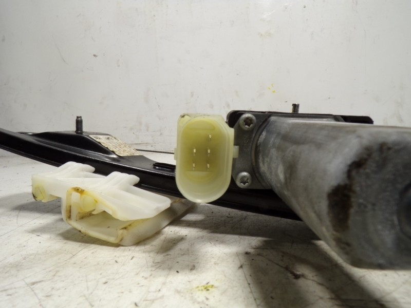 Recambio de elevalunas trasero derecho para bmw serie 3 lim. (f30) 2.0 16v turbodiesel referencia OEM IAM 51357281888  