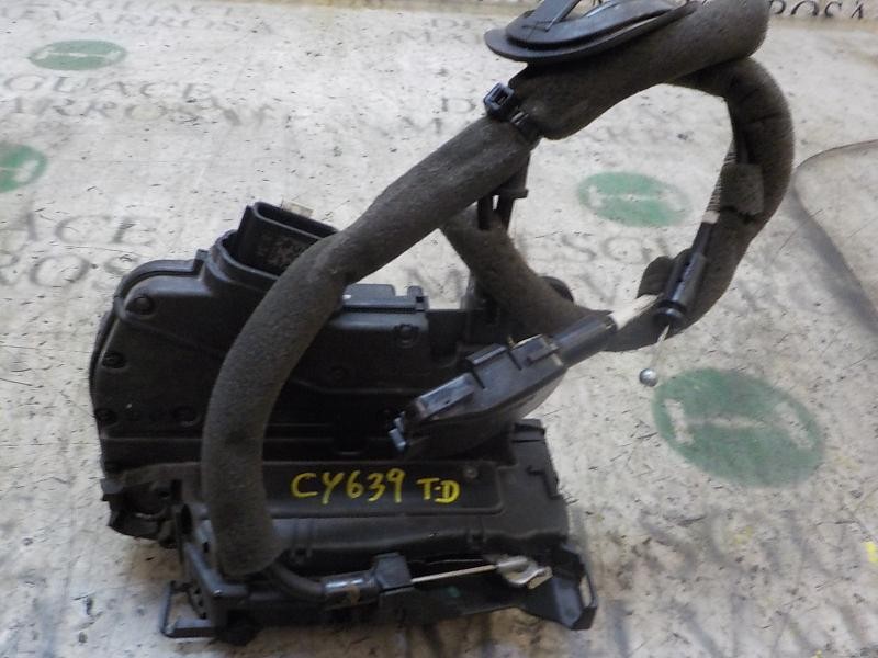 Recambio de cerradura puerta trasera derecha para renault clio iv technofeel referencia OEM IAM   