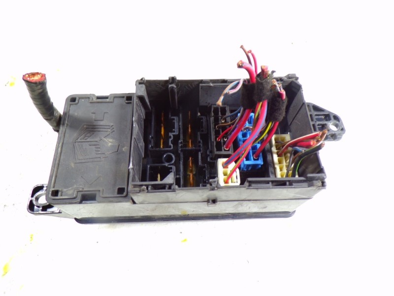 Recambio de caja reles / fusibles para bmw mini (r56) 1.6 16v cat referencia OEM IAM 61146906548 690654802 