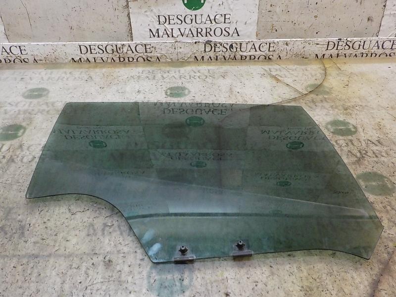 Recambio de cristal puerta trasero derecho para renault clio iv technofeel referencia OEM IAM   