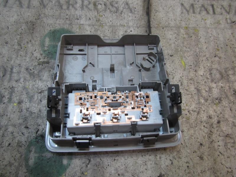 Recambio de piloto interior para chevrolet cruze ls referencia OEM IAM   