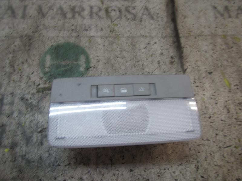 Recambio de piloto interior para chevrolet cruze ls referencia OEM IAM   