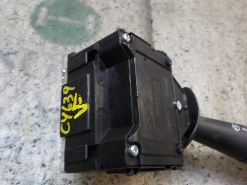 Recambio de mando limpia para renault clio iv technofeel referencia OEM IAM   