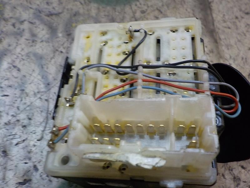 Recambio de mando limpia para renault clio iv technofeel referencia OEM IAM   