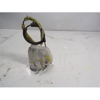 CERRADURA PUERTA DELANTERA DERECHA 