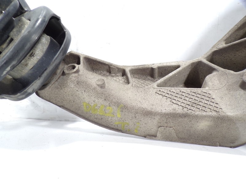 Recambio de mangueta trasera izquierda para bmw mini (r56) 1.6 16v cat referencia OEM IAM 33326795659  