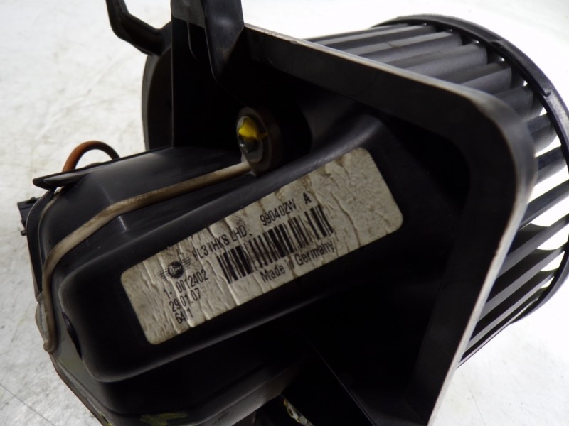 Recambio de motor calefaccion para bmw mini (r56) 1.6 16v cat referencia OEM IAM 64119266899 99040ZW 