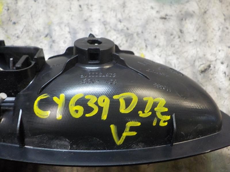 Recambio de maneta interior delantera izquierda para renault clio iv technofeel referencia OEM IAM   