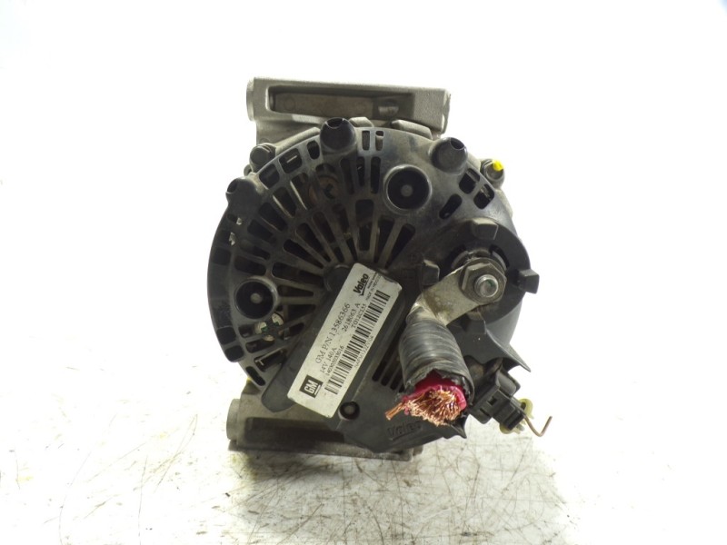 Recambio de alternador para opel astra j lim. 1.6 cdti dpf referencia OEM IAM 13512745 13586366 