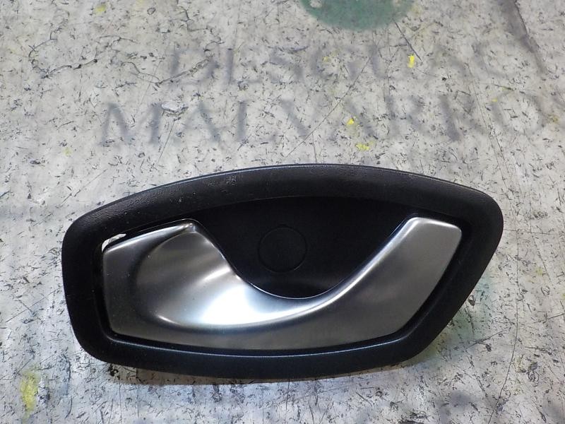 Recambio de maneta interior trasera izquierda para renault clio iv technofeel referencia OEM IAM   