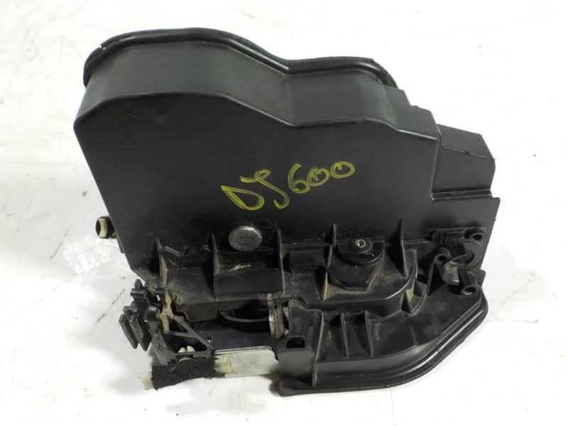 Recambio de cerradura puerta delantera izquierda para bmw serie 1 lim. (f20) 118i referencia OEM IAM 51217229461 7229461 