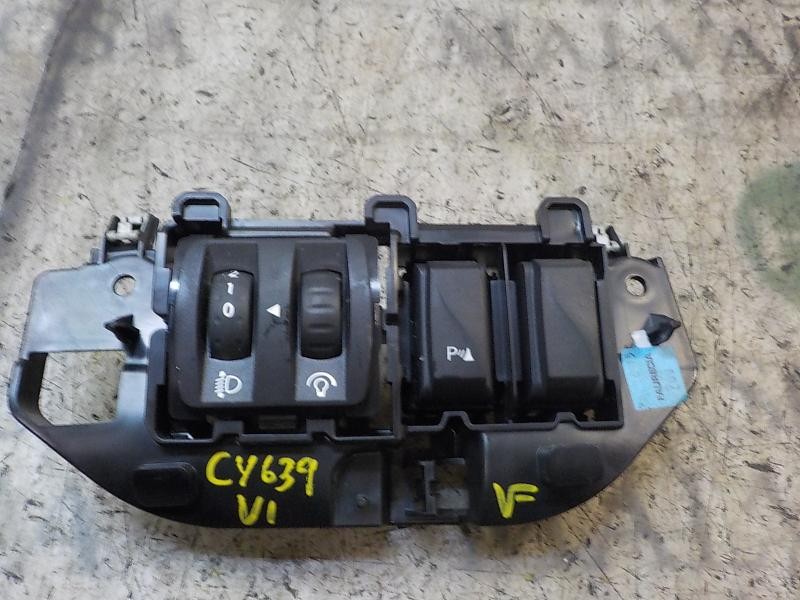 Recambio de modulo electronico para renault clio iv technofeel referencia OEM IAM   