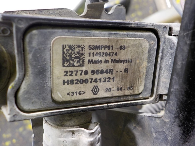 Recambio de cremallera direccion para renault kangoo 1.5 dci diesel fap referencia OEM IAM 490017419R 8200497928 H8200741321