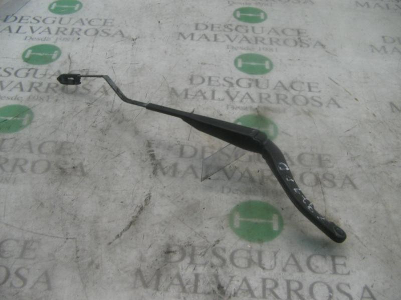 Recambio de brazo limpia delantero izquierdo para citroën saxo 1.5 d image referencia OEM IAM   