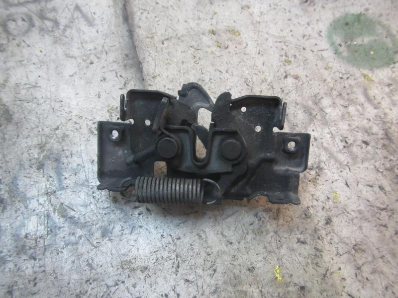 Recambio de cerradura capot para mazda 5 berl. (cr) 2.0 diesel cat referencia OEM IAM   