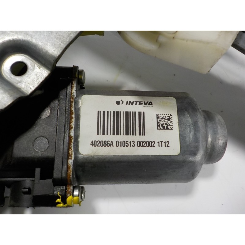 Recambio de elevalunas delantero derecho para renault kangoo 1.5 dci diesel fap referencia OEM IAM 807207012R 402086A 0105130020