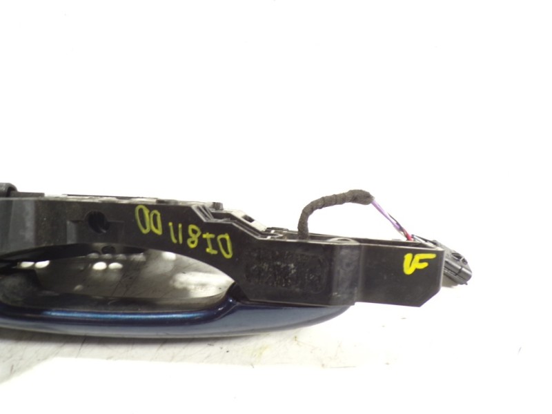 Recambio de maneta exterior delantera derecha para renault captur 0.9 tce referencia OEM IAM 806706656R  