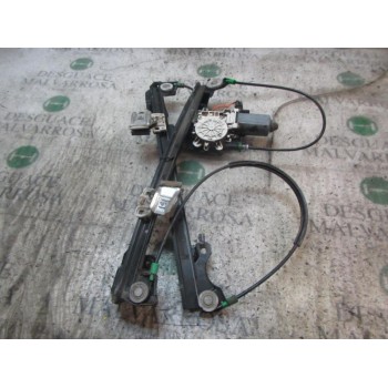 ELEVALUNAS DELANTERO DERECHO 