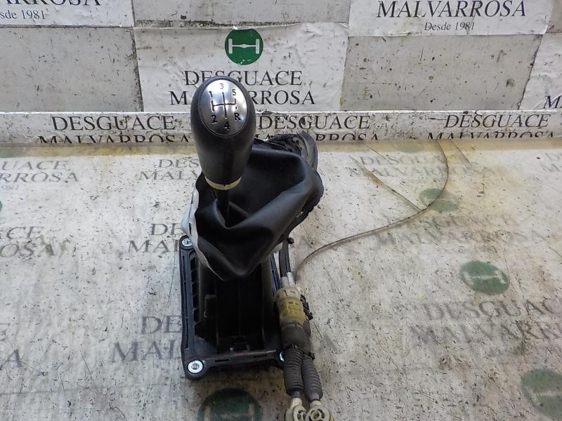 Recambio de palanca cambio para renault clio iv technofeel referencia OEM IAM 349016019R  