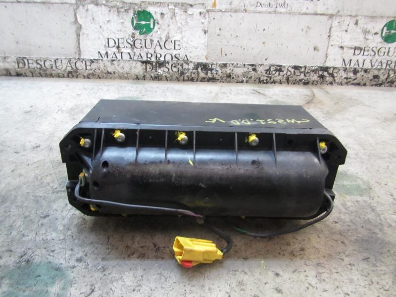 Recambio de airbag delantero derecho para chrysler jeep cherokee (kj) 2.4 cat referencia OEM IAM 55315020AI P55315020AJ 