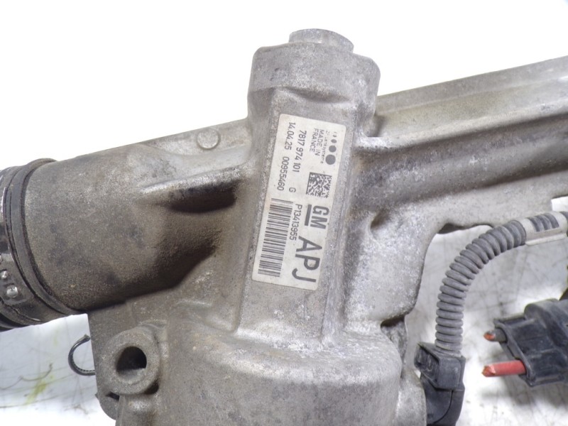 Recambio de cremallera direccion para opel astra j lim. 1.6 cdti dpf referencia OEM IAM 13413955 P13413955 7817974101