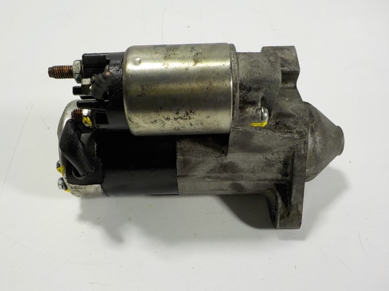 Recambio de motor arranque para renault kangoo 1.5 dci diesel fap referencia OEM IAM 8200584675  
